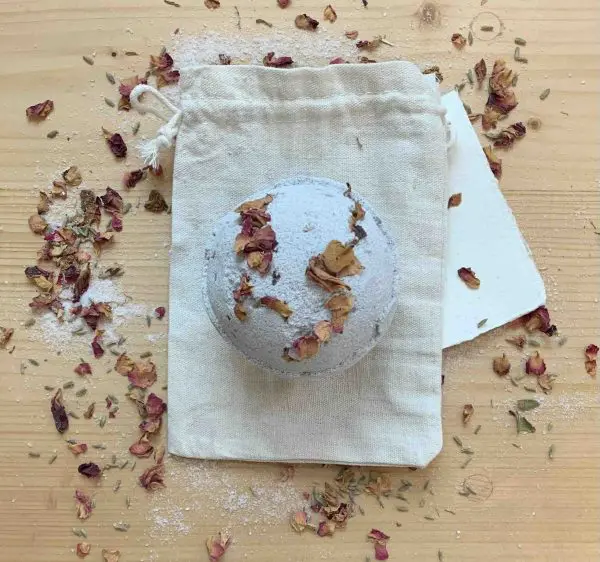 <a href="https://www.thefloatspa.co.uk/product/detox-bath-bomb/">Detox Bath Bomb</a> - Image 3