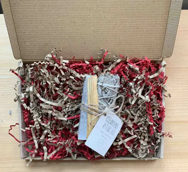 <a href="https://www.thefloatspa.co.uk/product/cleansing-ritual-kit/">Cleansing Ritual Kit</a> - Image 3