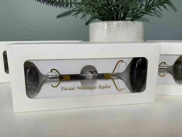 <a href="https://www.thefloatspa.co.uk/product/crystal-face-roller/">Crystal Face Roller</a> - Image 4