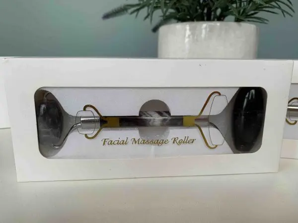 <a href="https://www.thefloatspa.co.uk/product/crystal-face-roller/">Crystal Face Roller</a> - Image 5