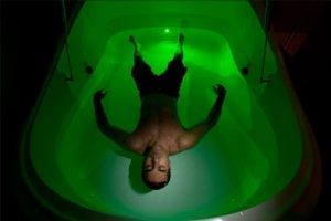 How Floating Helps Veterans with PTSD 1