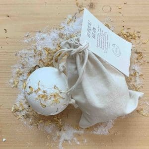 <a href="https://www.thefloatspa.co.uk/product/cbd-bath-bomb/">CBD Bath Bomb</a>