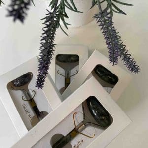 <a href="https://www.thefloatspa.co.uk/product/crystal-face-roller/">Crystal Face Roller</a>